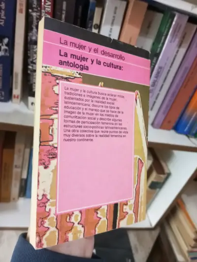 Libro 'La Mujer y la Cultura: Antología' - miniatura 2