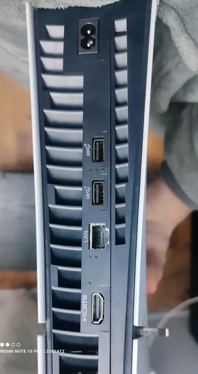 Consola PlayStation 5 Digital - miniatura 3