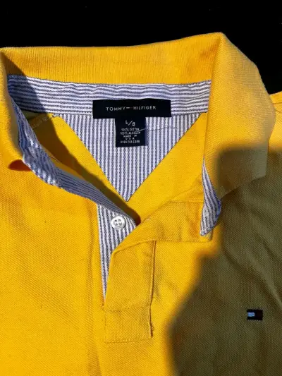 Polera Polo Amarilla Tommy Hilfiger Talla L  L - miniatura 1