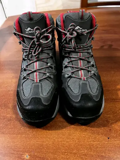 Zapatos de seguridad Rossignol negras y rojas 43 - miniatura 1
