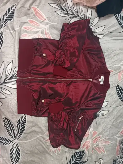 Chaqueta bomber burdeos de mujer - miniatura 3