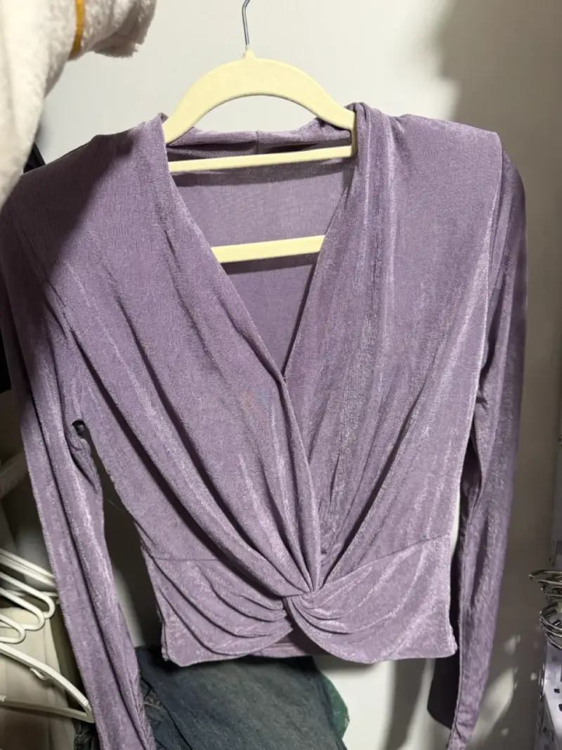 Blusa blanca de satén para mujer - 5
