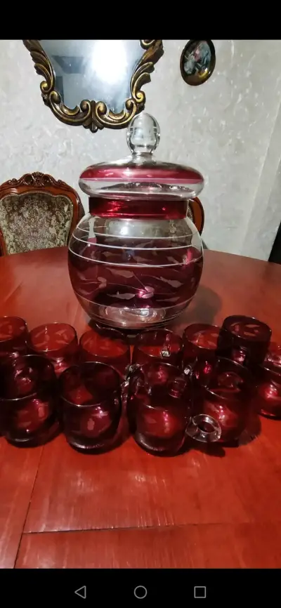 Vendo hermosa Ponchera Yungay de vidrio tallado - miniatura 2