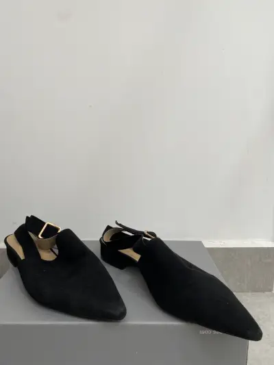 Zapatos de mujer negros con hebilla - miniatura 3