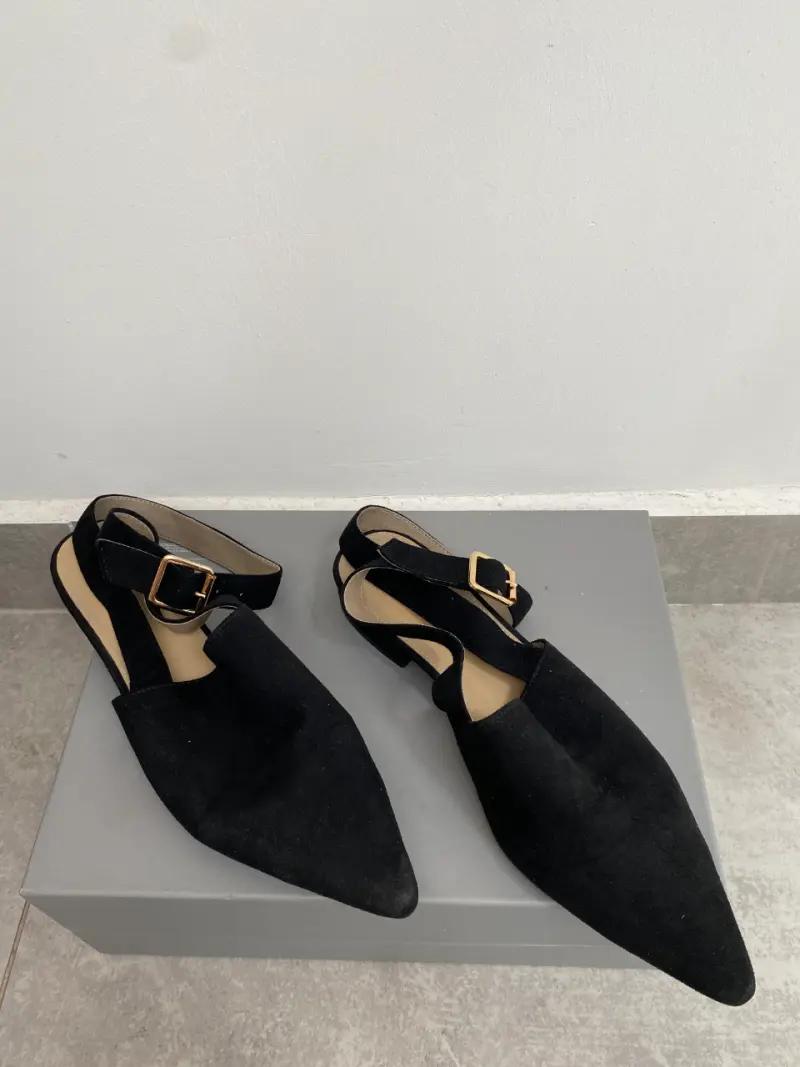 Zapatos de mujer negros con hebilla - 4