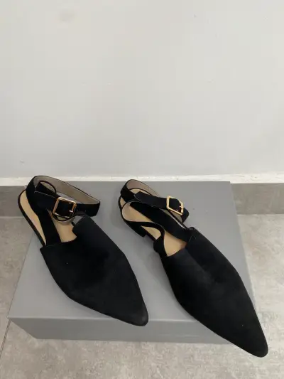 Zapatos de mujer negros con hebilla - miniatura 4
