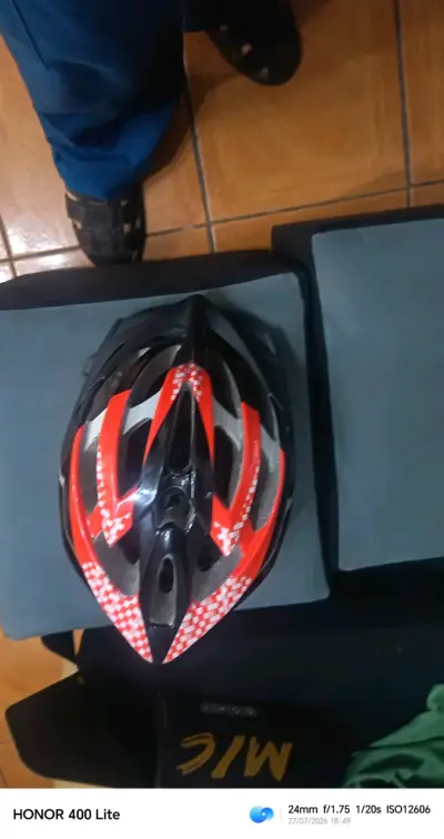 Casco de ciclismo Speed negro y rojo - miniatura 3