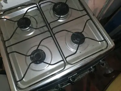 Cocina a gas Fensa con horno incorporado - miniatura 1