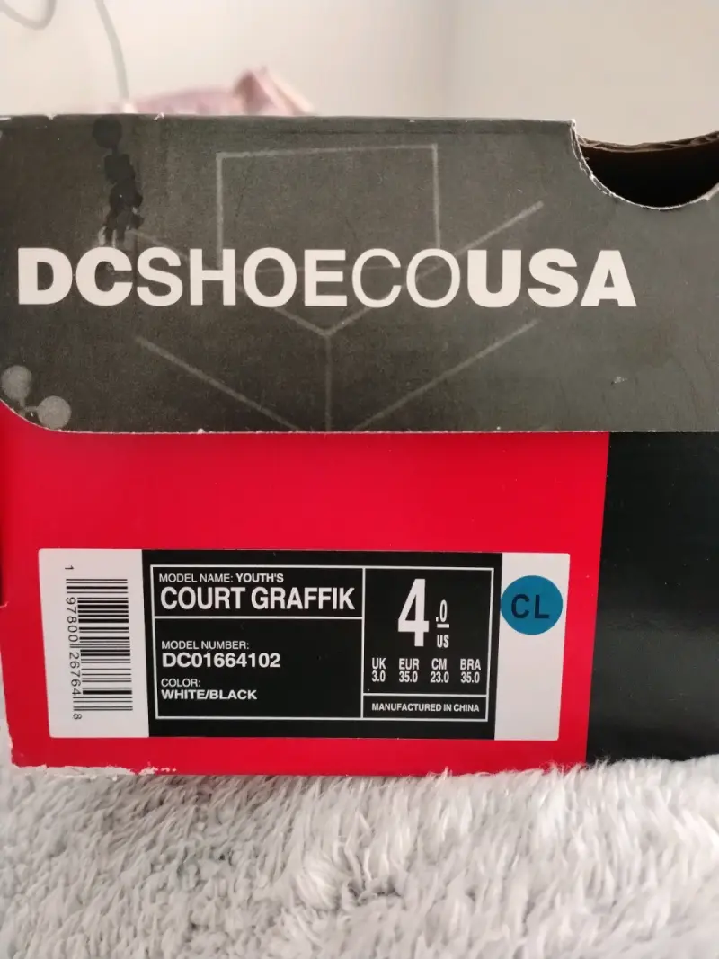 Zapatillas DC Court Graffik Blancas y Negras - 3