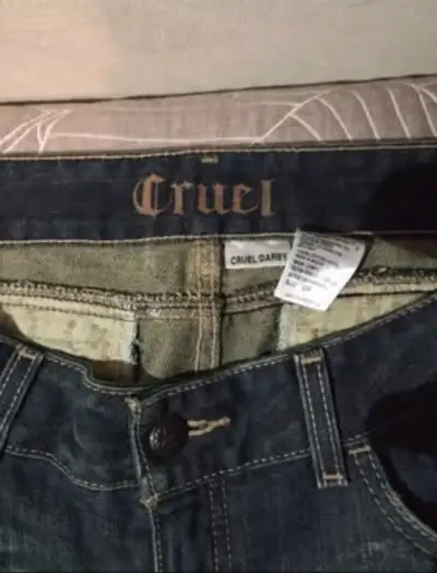 Jeans de mezclilla azul oscuro Cruel para mujer - miniatura 4