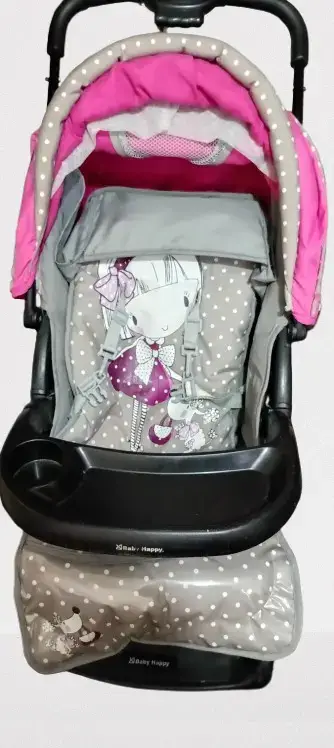 Coche de bebé rosa con diseño infantil - miniatura 2