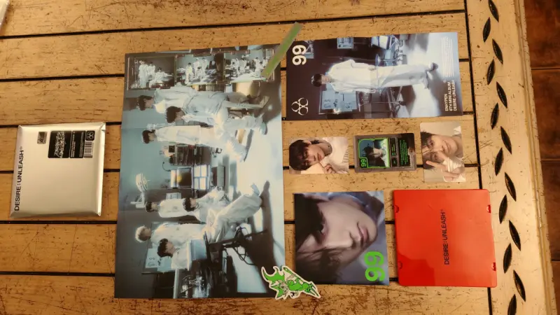 Álbum ENHYPEN Desire: Unleash con Photocards - 4