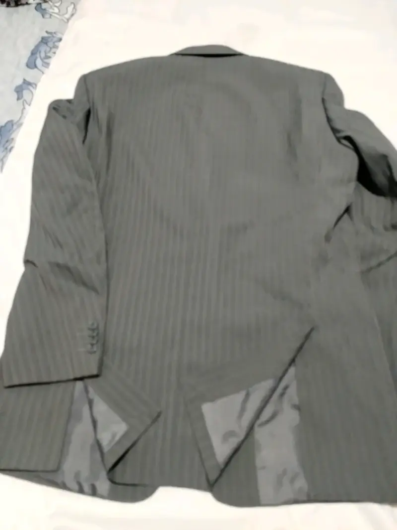Traje formal gris para hombre - 4