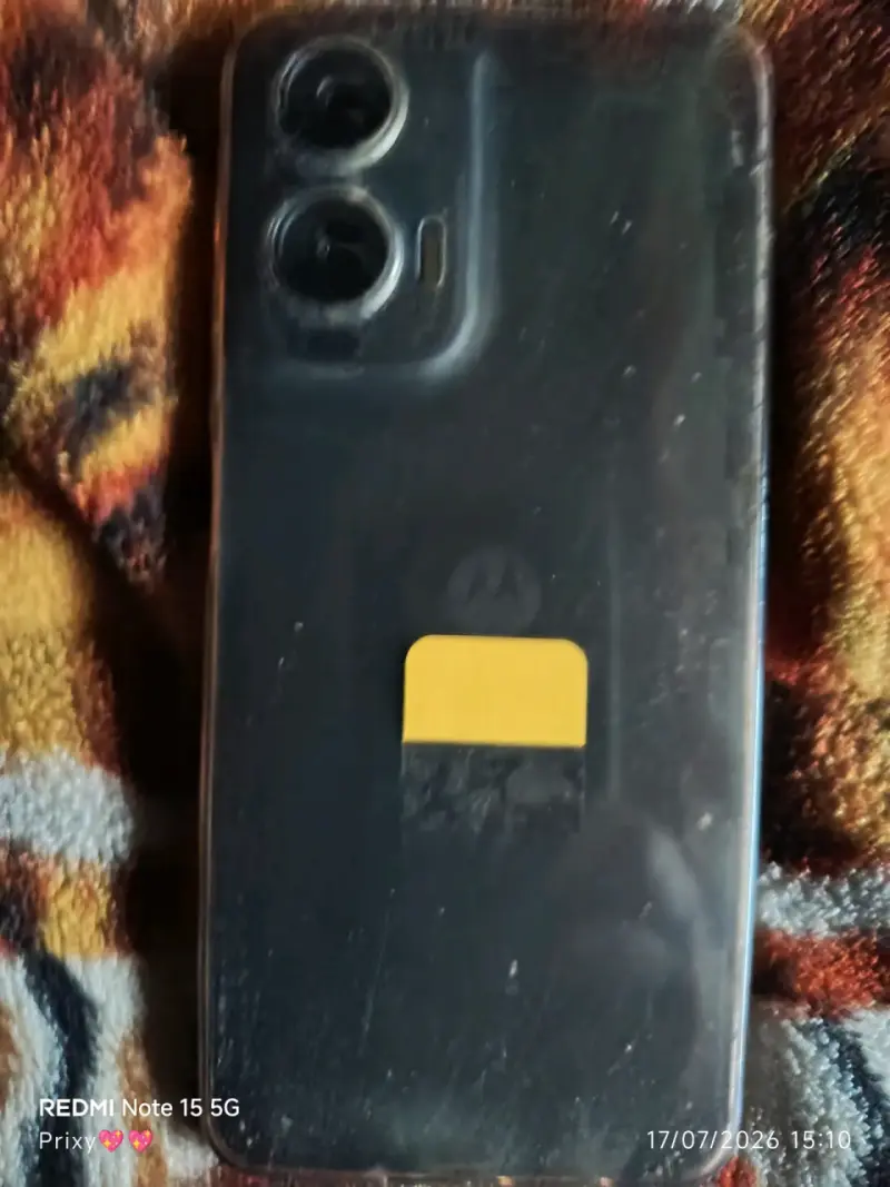 Smartphone Motorola g35 5G en buen estado - 2