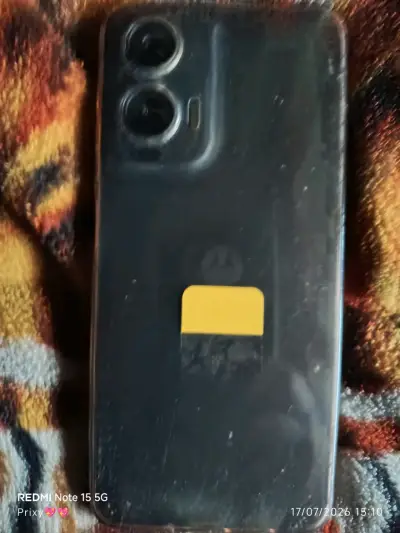 Smartphone Motorola g35 5G en buen estado - miniatura 2