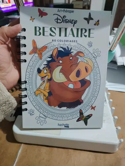 Libro de colorear Disney Bestiaire 60 ilustraciones - miniatura 2