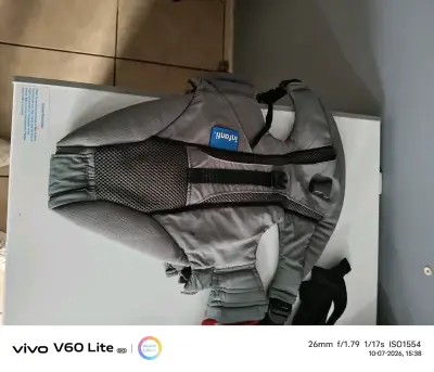 Portabebés ergonómico Infanti gris - miniatura 2