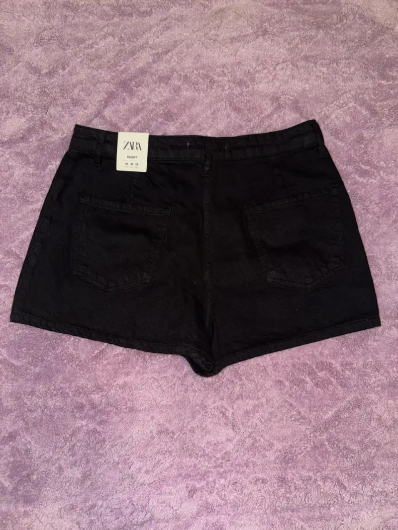 Shorts de mezclilla negros para mujer - 2