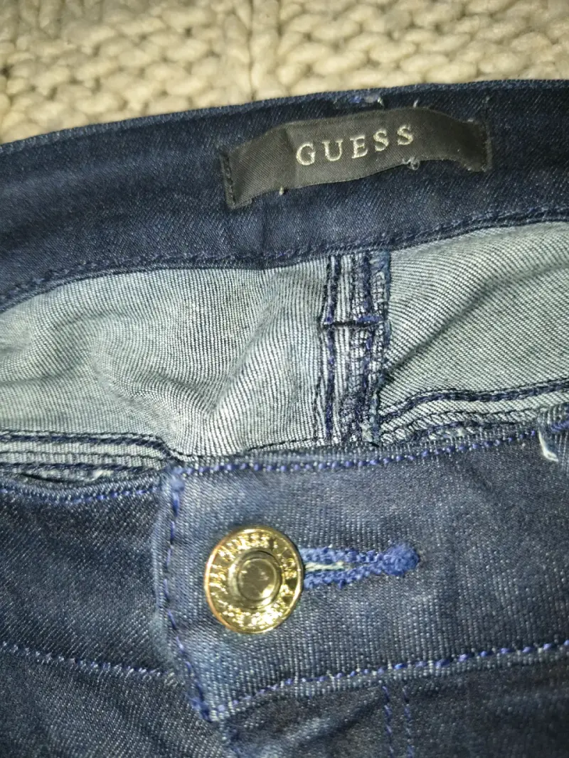 Jeans azul oscuro Guess para mujer - 2