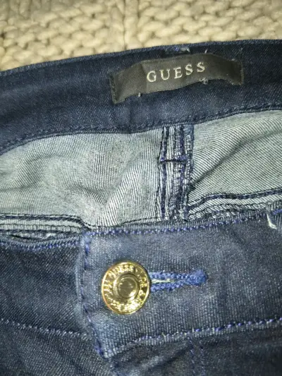 Jeans azul oscuro Guess para mujer - miniatura 2