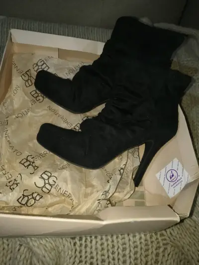 Botines de tacón alto negros BCBGeneration - miniatura 1