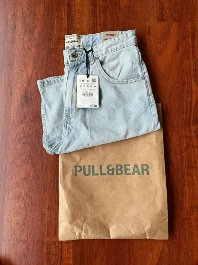 Shorts de mezclilla Pull&Bear Baggy azul claro - miniatura 1