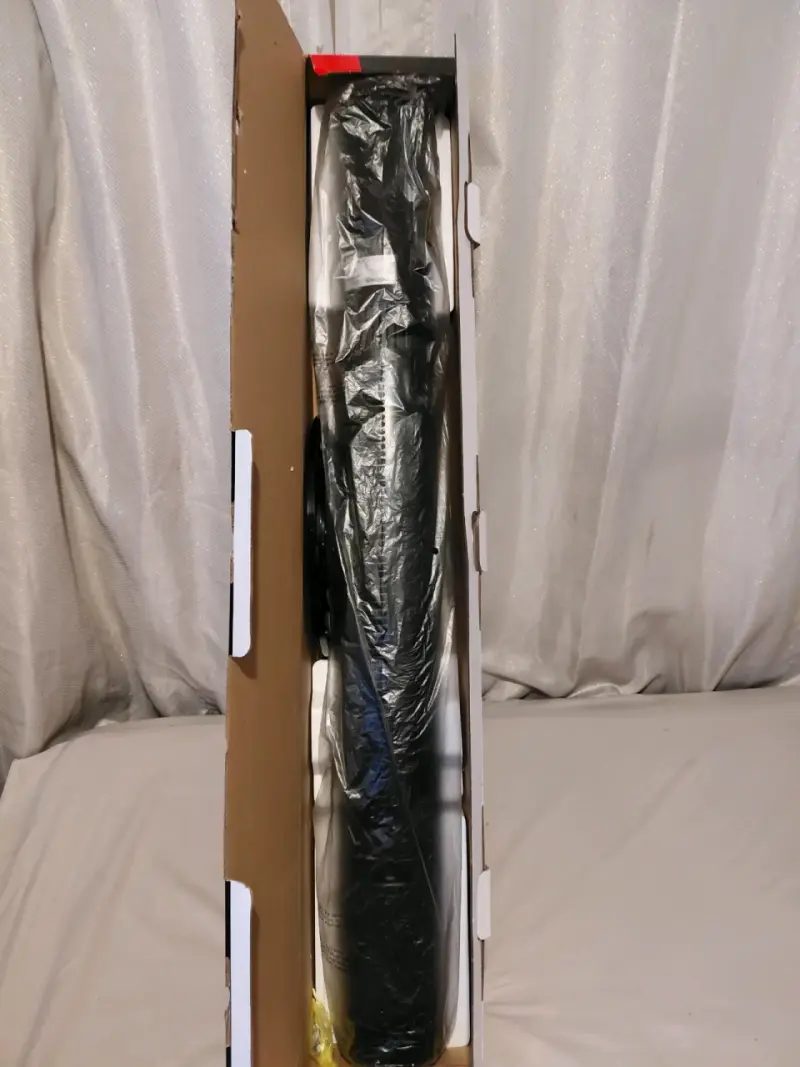 Ventilador de Torre Thorben Negro con Control Remoto - 1