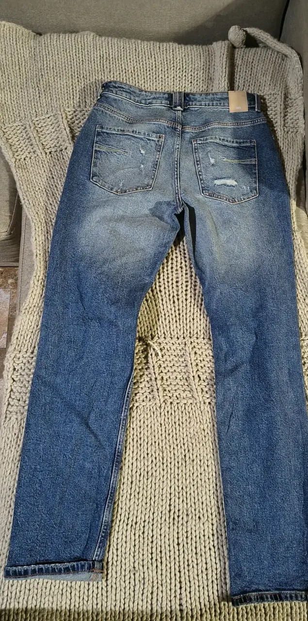 Jeans desgastados  Zara - 2