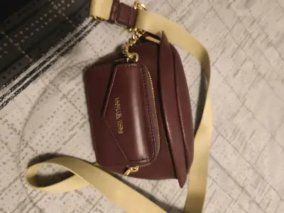 Riñonera de cuero Michael Kors burdeos - miniatura 5
