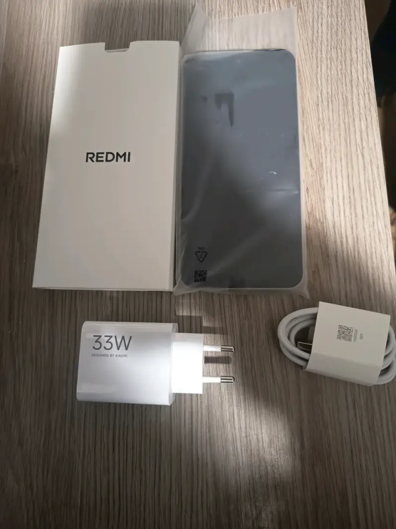 Smartphone Xiaomi Redmi 15 5G con cámara dual AI - 4
