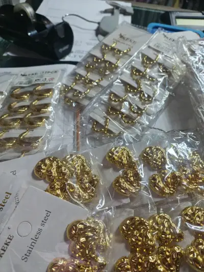 22 pares de aros de acero quirúrgico x 25.000 surt - miniatura 1