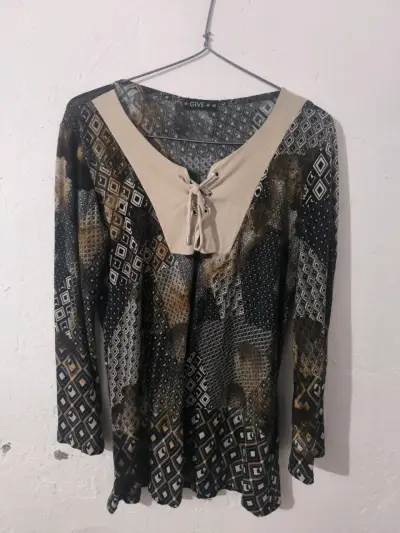 Blusas de mujer con estampado florales - miniatura 4