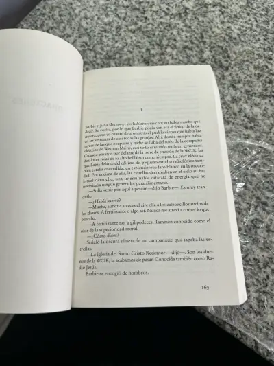 Libro 'La Cúpula' de Stephen King en buen estado - miniatura 3