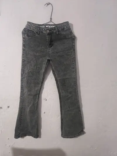 Jeans negros, gris y azules con detalles dama - miniatura 2