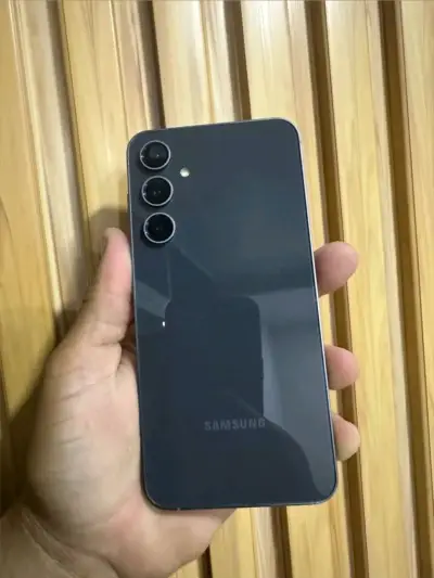 Samsung Galaxy A54 5G en muy buen estado - miniatura 1