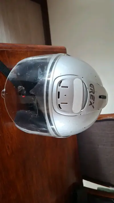 Casco de moto gris Grex con visera - miniatura 1