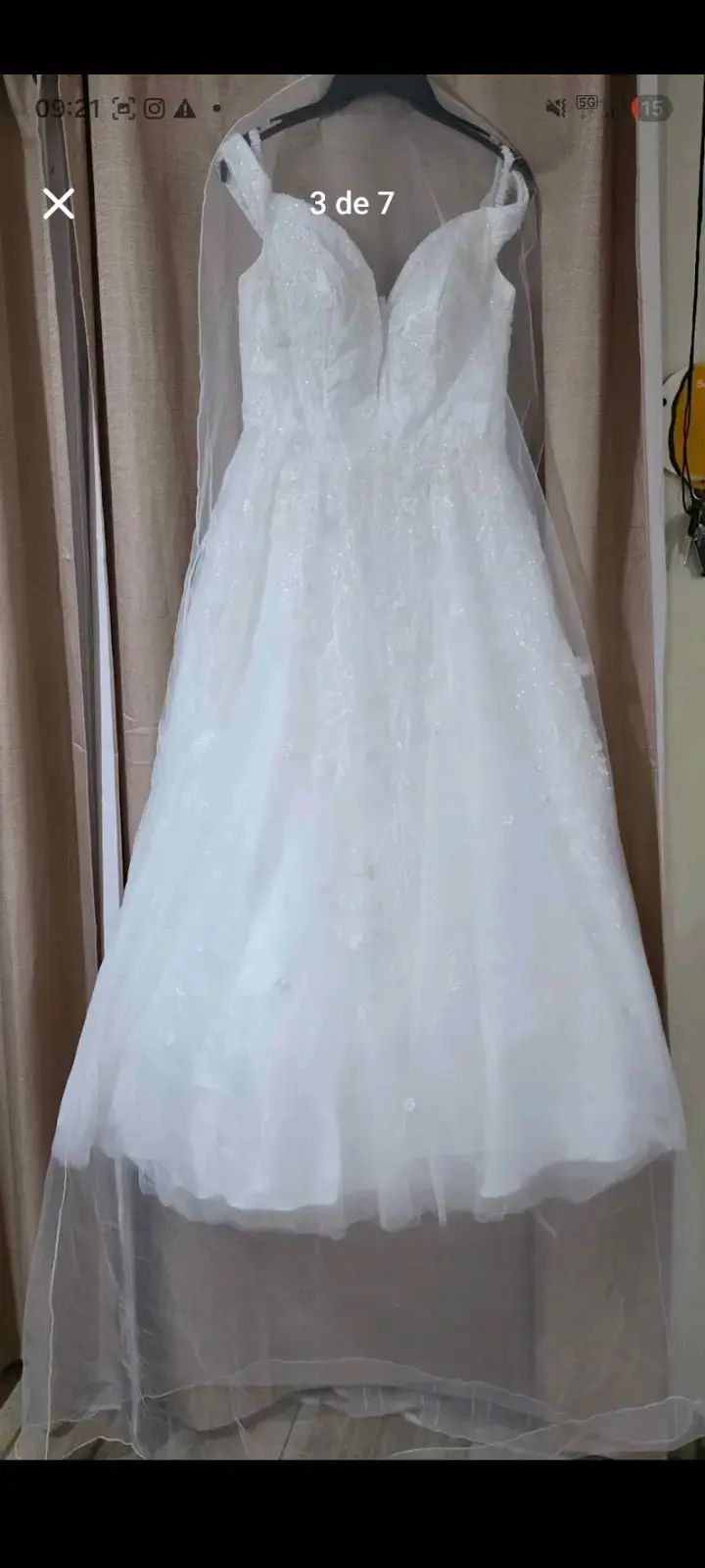 Vestido de Novia Blanco con Encaje - 3