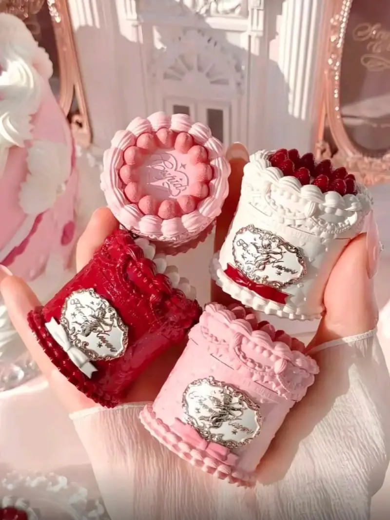 Set de maquillaje infantil con bálsamo labial de fresa - 3