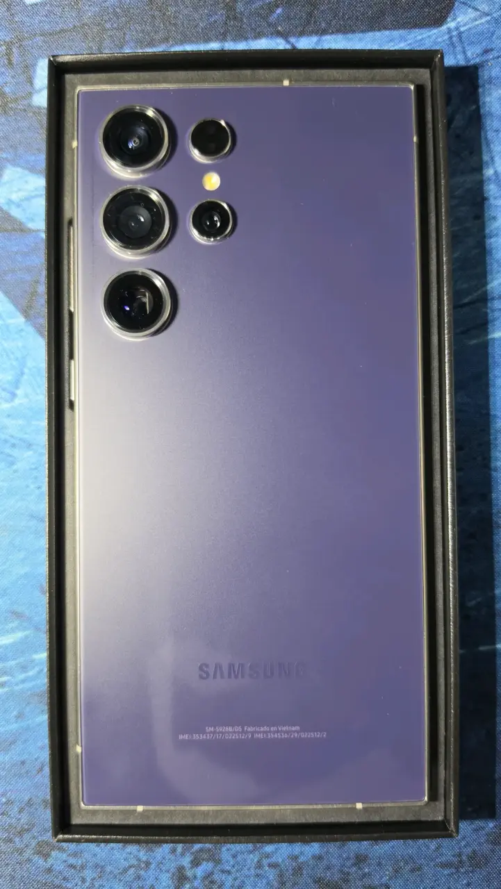 Samsung Galaxy S24 Ultra 5G - 4