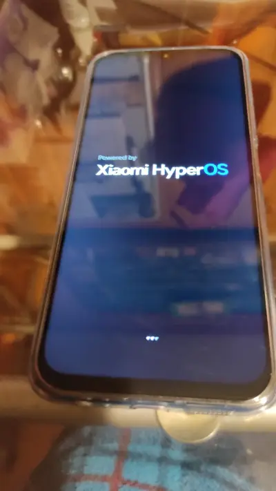 Smartphone Xiaomi Redmi con HyperOS 8 GB Ram 256Gb - miniatura 4