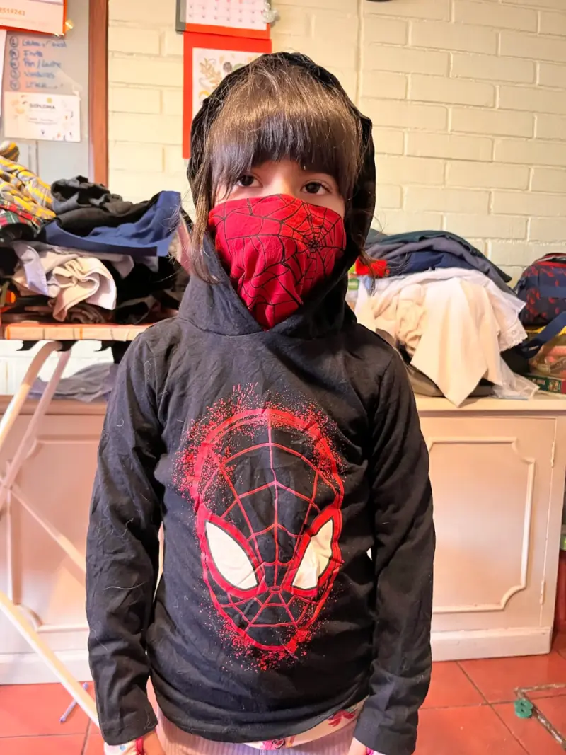 Conjunto de pijama infantil Spiderman negro y rojo - 3