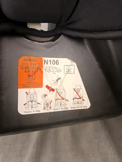 Asiento de Auto Infantil Infanti N106 Negro y Rosado - miniatura 3