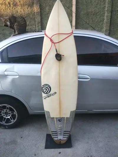 Tabla de surf K.Borges con leas 6.2h rojo - miniatura 1