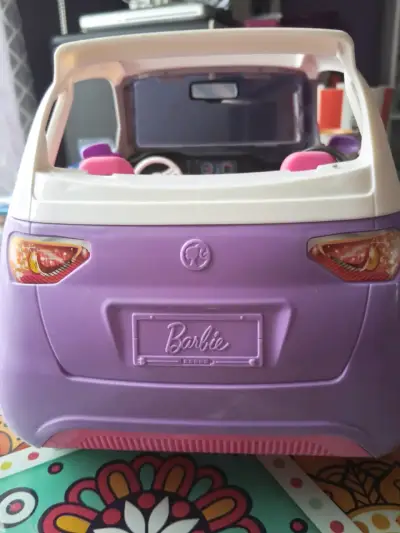 Auto de juguete convertible Barbie morado - miniatura 10