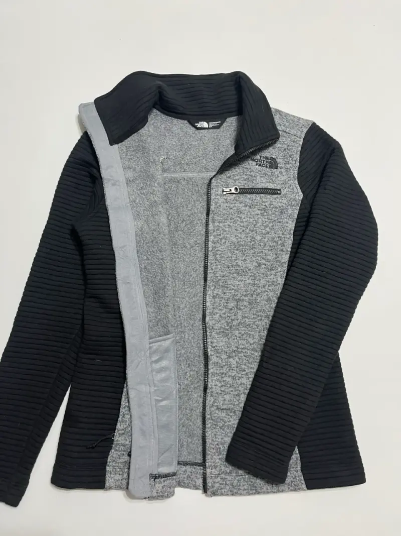 polar The North Face gris y negra - 3