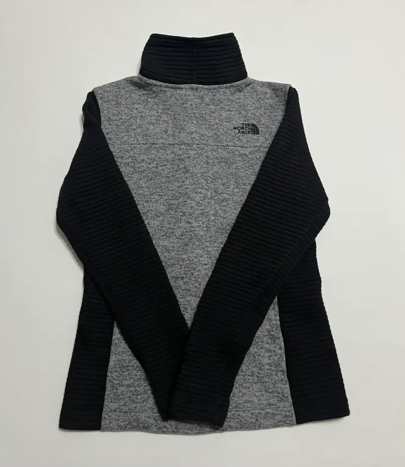 polar The North Face gris y negra - 4