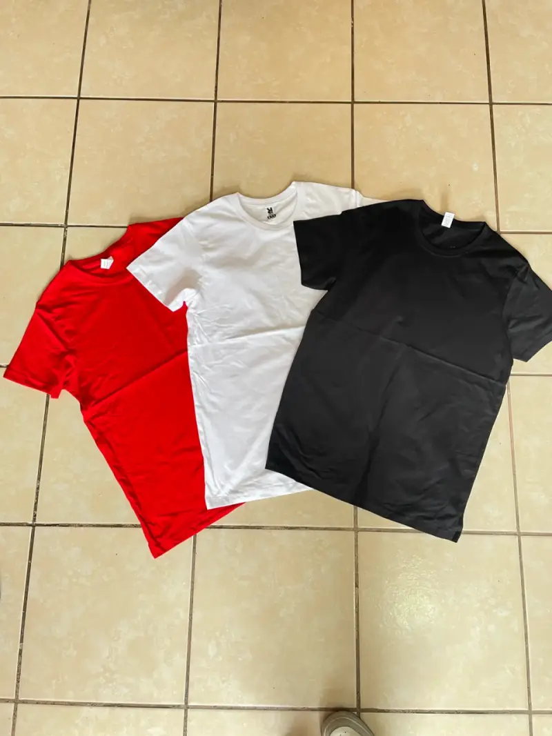 poleras básicas en colores rojo,blanco,negro,etc.. - 1