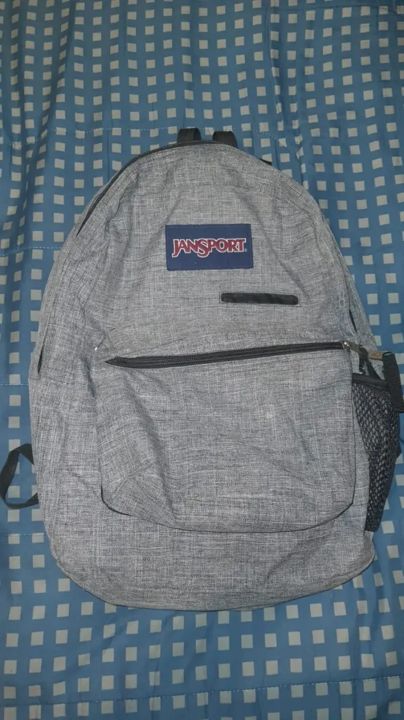 Mochila Jansport gris