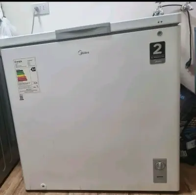 Congelador horizontal Midea - miniatura 1
