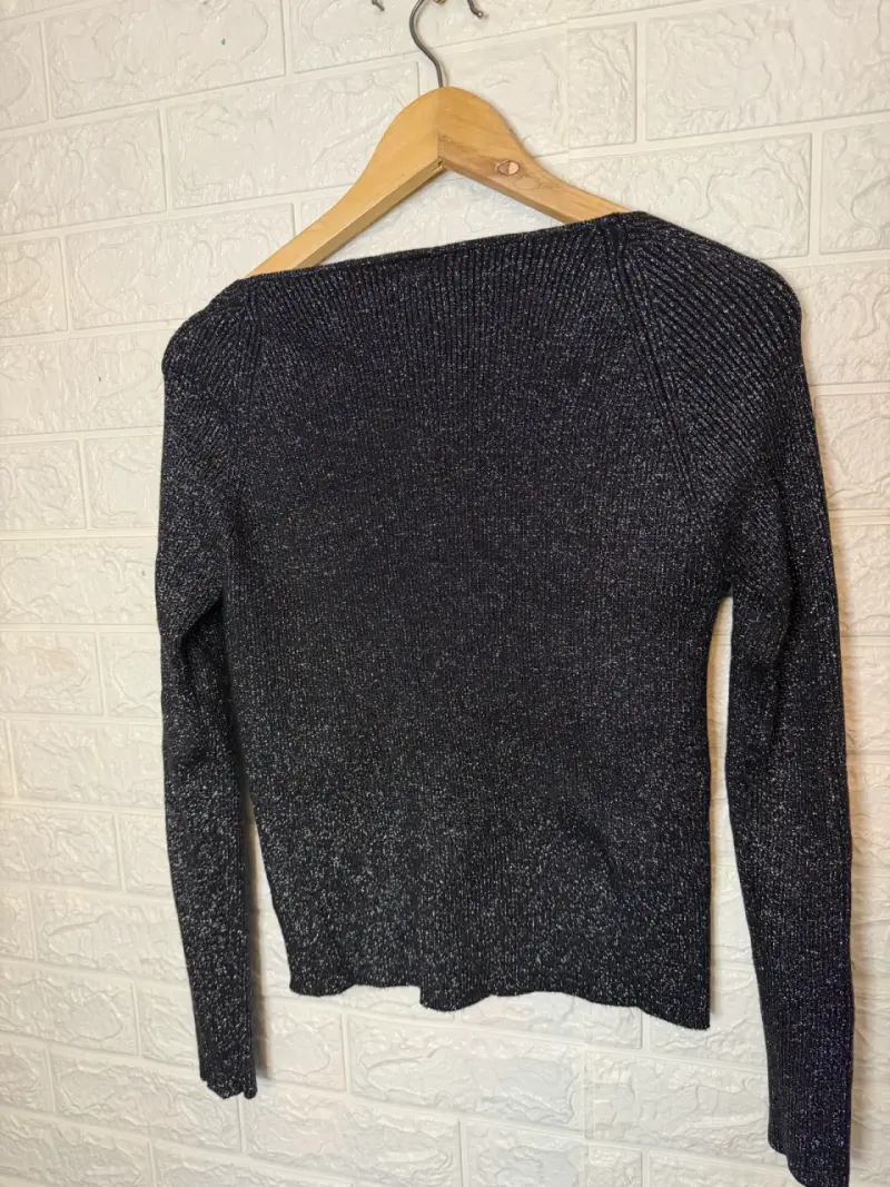 Suéter negro brillante Mossimo - 4